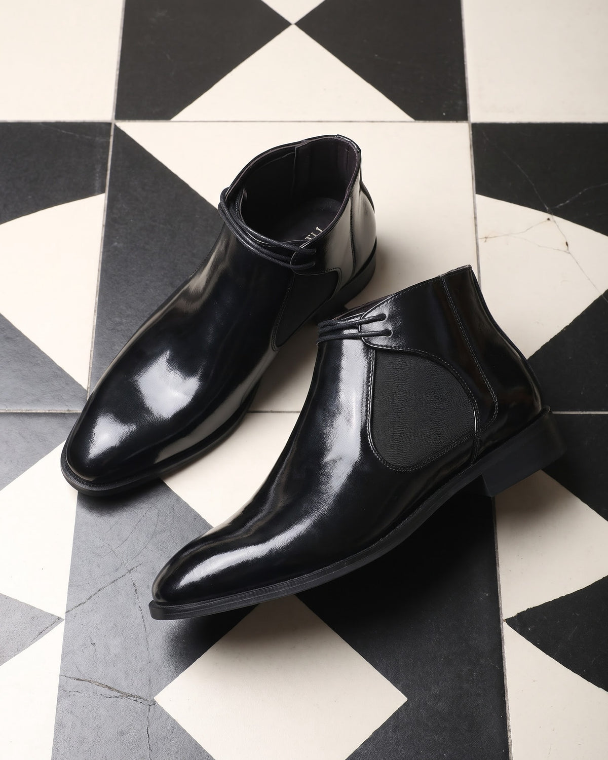 Rodolfo Leather Chelsea Boot