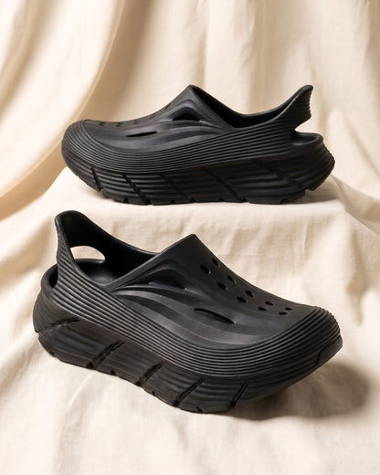 Eduardo Moulded Foam Clog