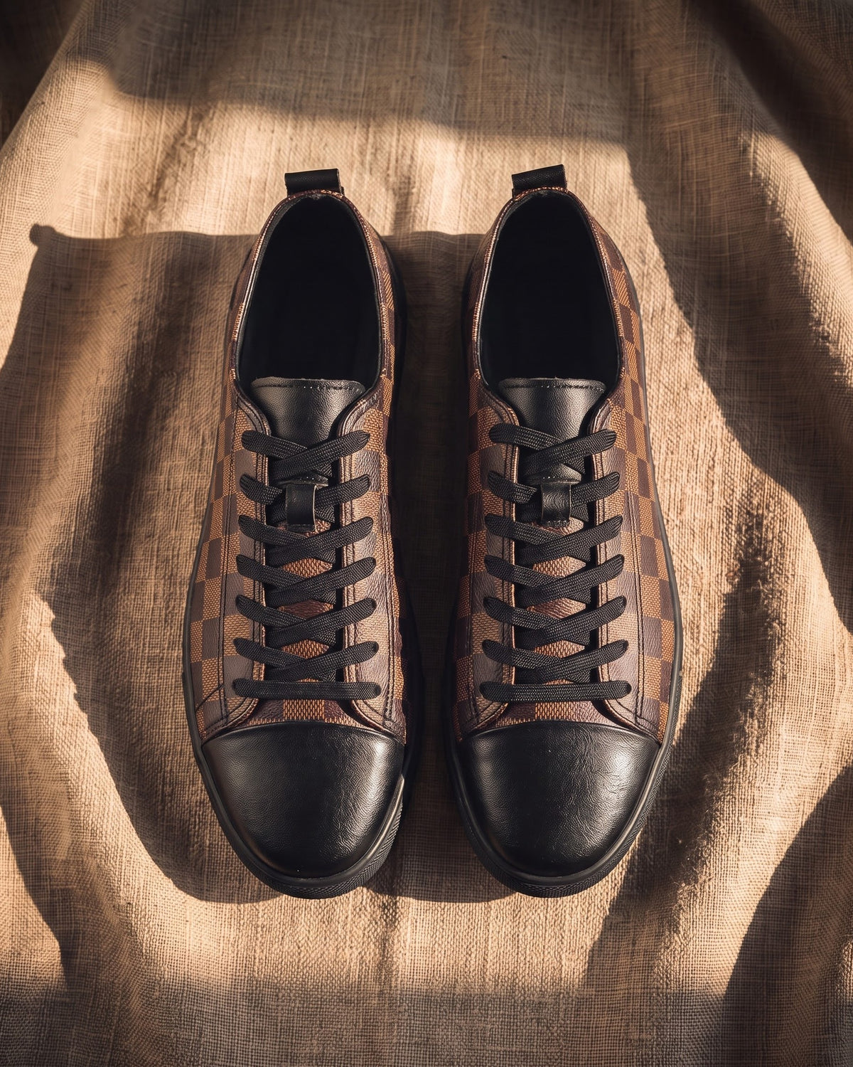 Cosimo Leather Sneaker