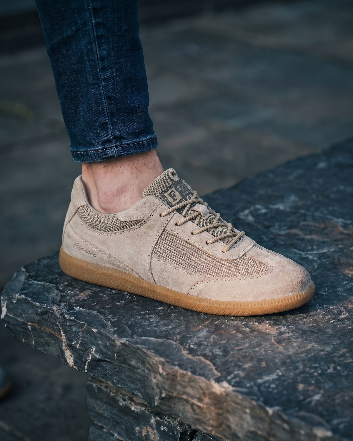 Igor Suede Trainer