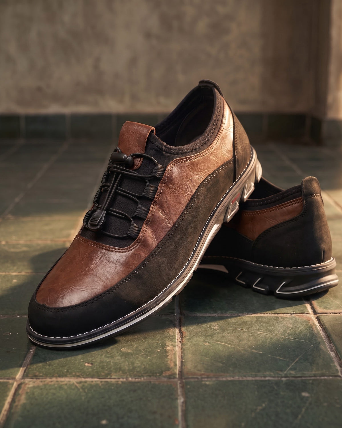 Teodoro Leather Sneaker