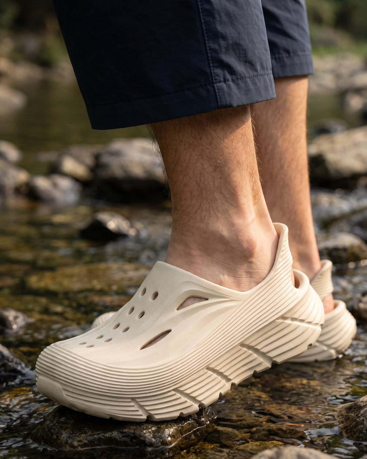 Eduardo Moulded Foam Clog
