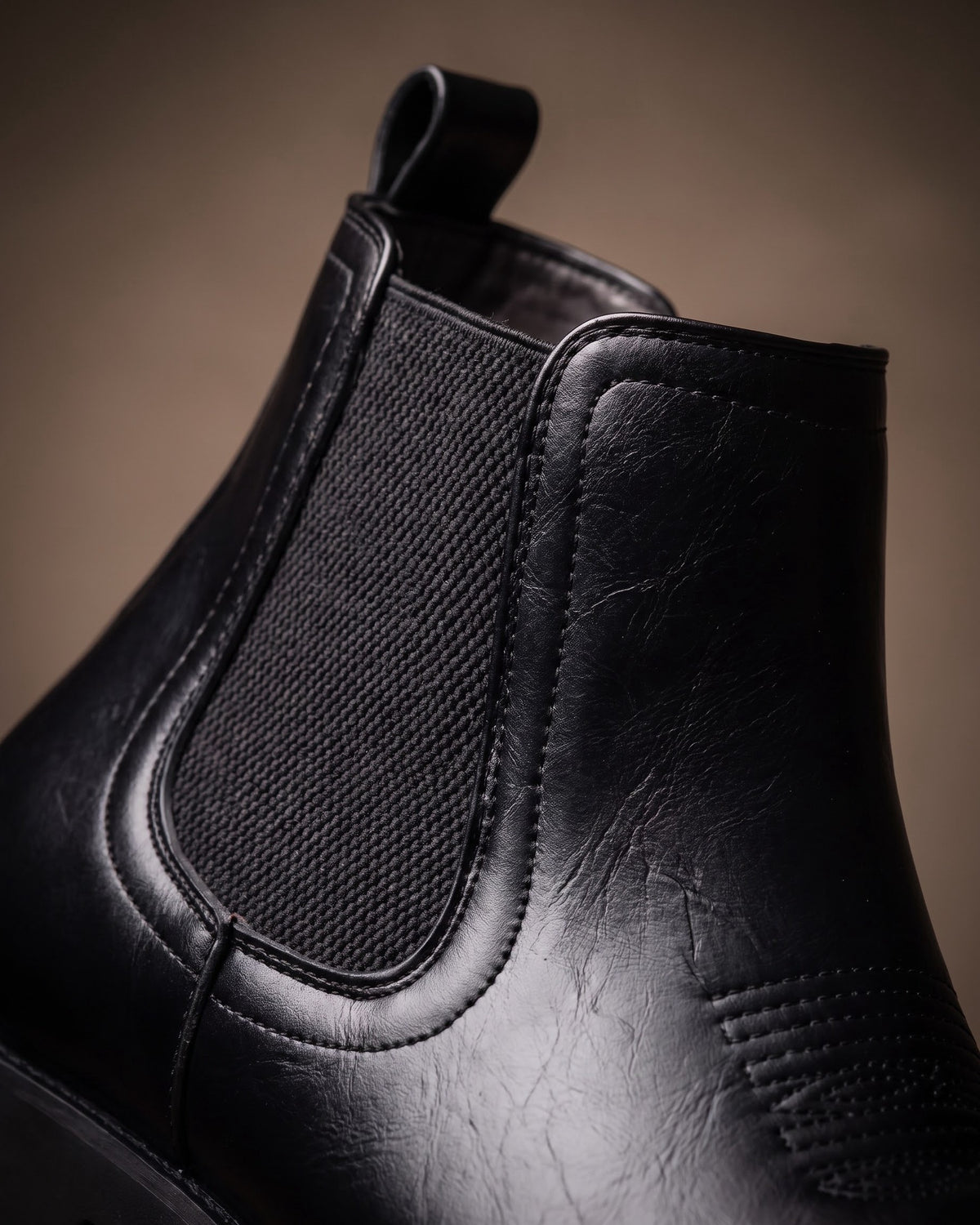 Julio Leather Chelsea Boot