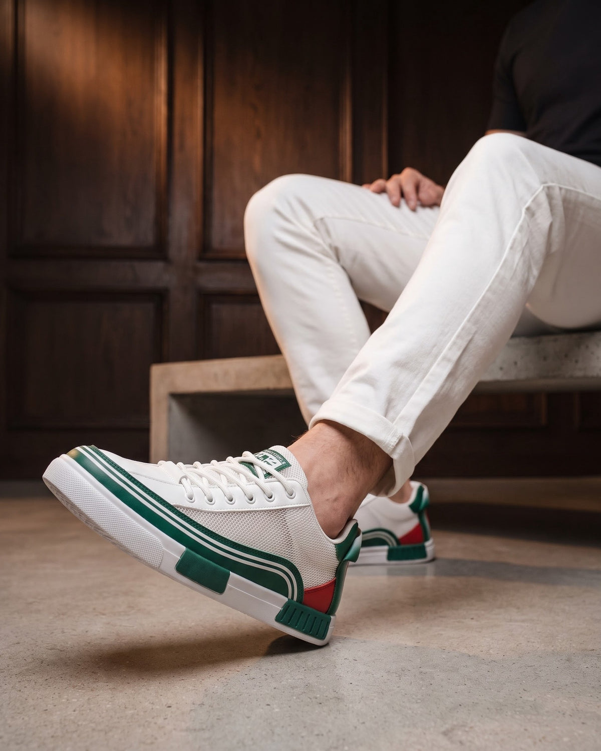 Santiago Mesh Sneaker