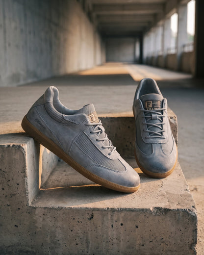 Igor Suede Trainer