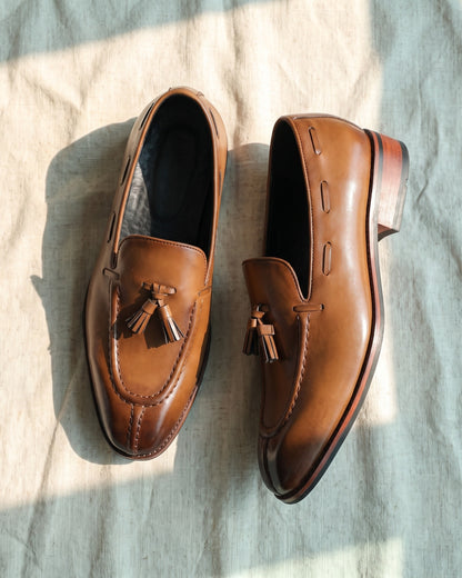 Bernardo Leather Loafer