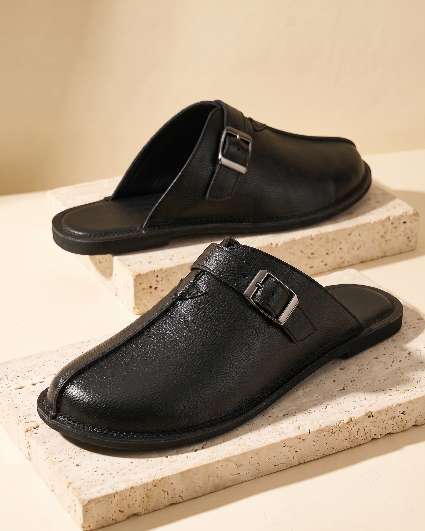 Zeno Leather Mule