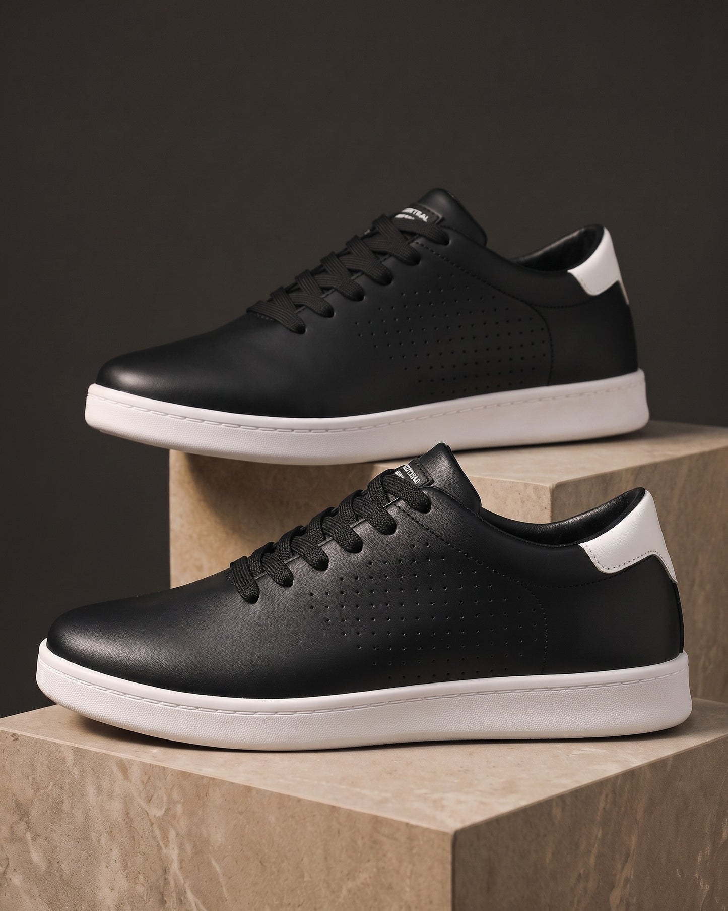 Giovanni Leather Sneaker