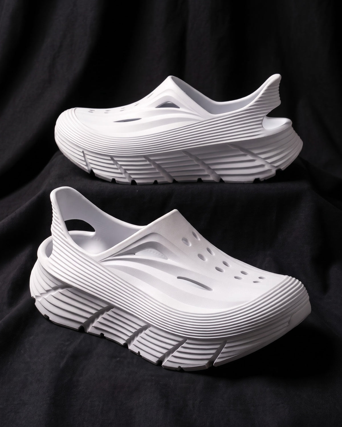 Eduardo Moulded Foam Clog